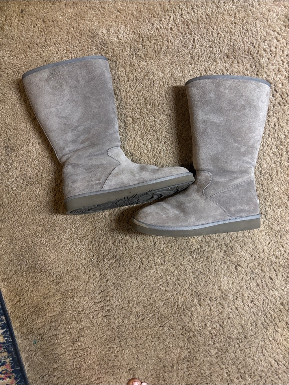 UGG Alber Seal Grey Suede Boots women's 11 side zip